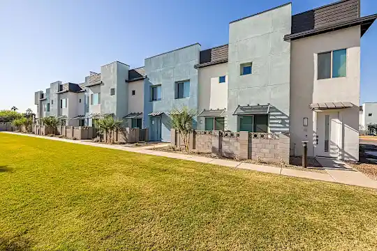 Canopy at The Trails Townhomes - Phoenix, AZ - Photo 18