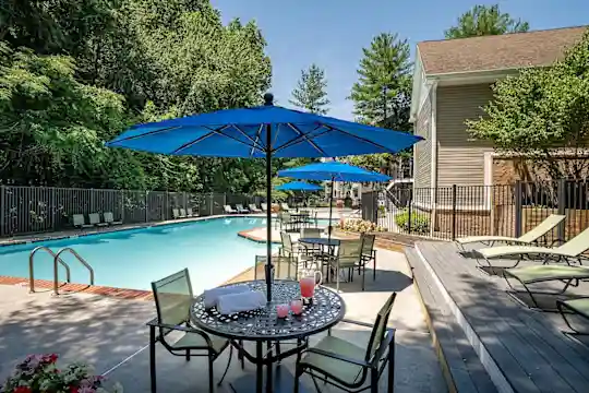 The Elms At Kingstowne - Alexandria, VA - Photo 7