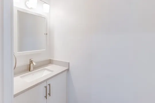 Angell/Thayer Street Apartments - Providence, RI - Photo 19