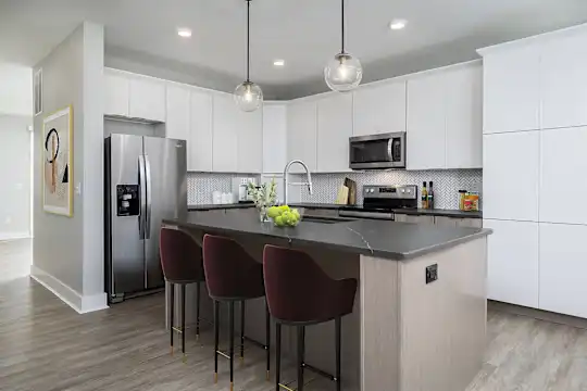 The RED Apartments & Townhomes - Cincinnati, OH - Photo 46