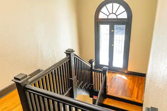 910 N. Oregon - El Paso, TX - Photo 7