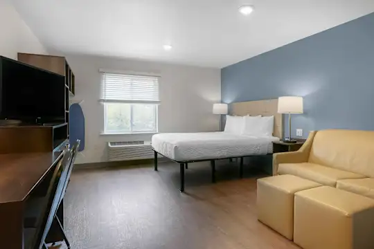 Furnished Studio - Providence - Providence, RI - Photo 16