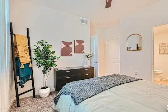 Pinebrook Apartments - Riverside, CA - Photo 11