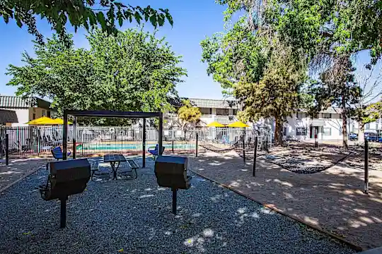 Norte Villas Apartments - Albuquerque, NM - Photo 15