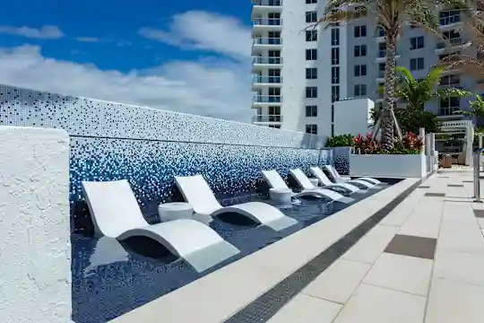 Laureat - Fort Lauderdale, FL - Photo 29