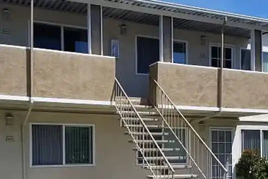 Capitol Ave Apartments - San Jose, CA - Photo 3