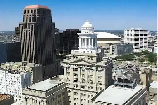 Hibernia Tower Apartments - New Orleans, LA - Photo 8