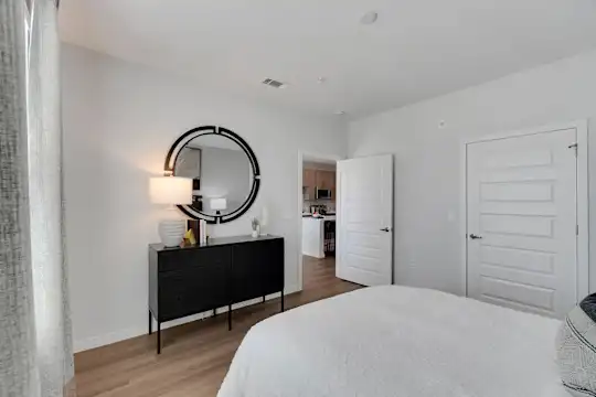 LakePointe - Charlotte, NC - Photo 41