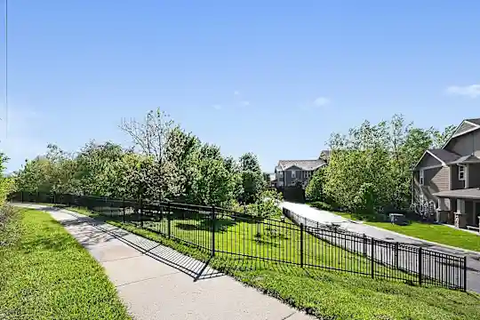 Riverstone Apartments - Kansas City, MO - Photo 45