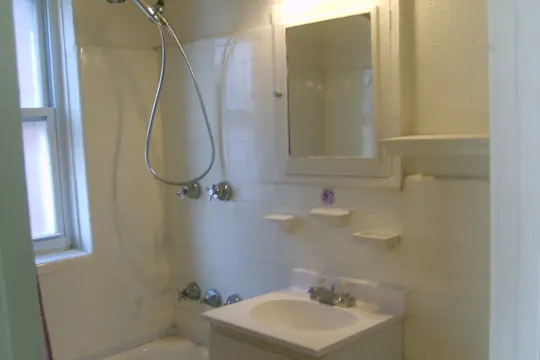 Bidwell Manor Apartments - Buffalo, NY - Photo 7