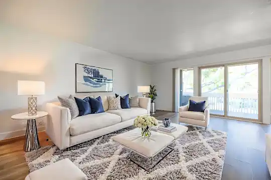 Summerwood Apartments - Santa Clara, CA - Photo 4