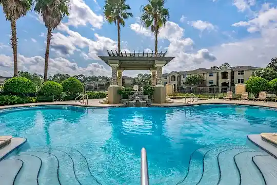 Pine Meadows Apartments - Jacksonville, FL - Photo 7