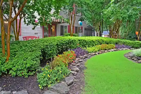 Mill Creek Apartments - Memphis, TN - Photo 3