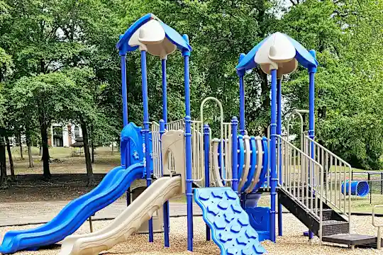 Brentwood Place - Memphis, TN - Photo 18