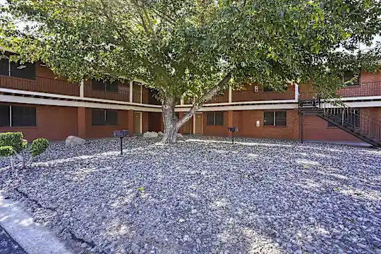 Paso Oeste Apartments - El Paso, TX - Photo 3