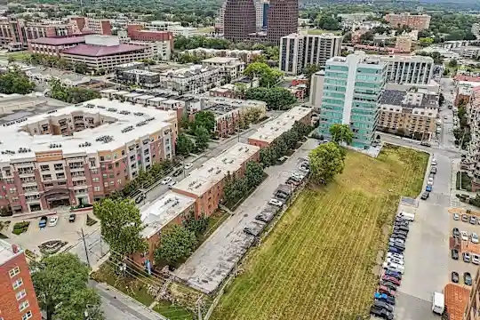 Broadway 46 Apartments - Kansas City, MO - Photo 27
