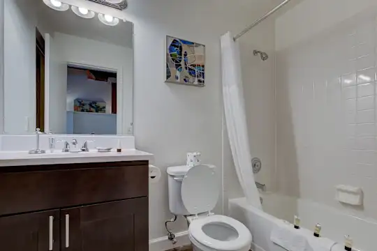 Sail Cloth Factory Apartments - Baltimore, MD - Photo 20
