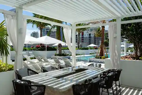 Laureat - Fort Lauderdale, FL - Photo 28