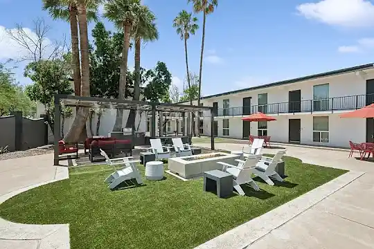 ReNew Biltmore - Phoenix, AZ - Photo 39