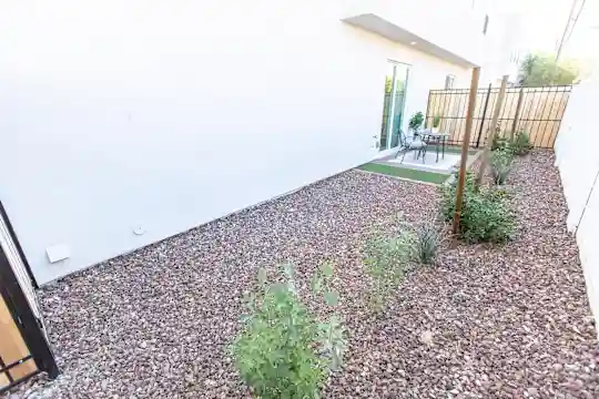 Villa Fifty2 - Phoenix, AZ - Photo 12
