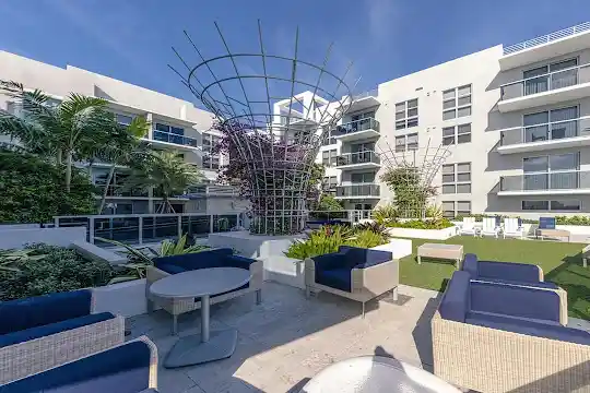 Emera Port Royale - Fort Lauderdale, FL - Photo 24