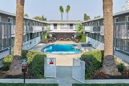 1845 S Bascom Ave - Campbell, CA - Photo 1
