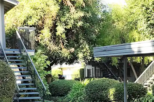 Boynton Greens Apartments - San Jose, CA - Photo 16