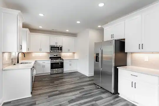 Amber Vista - Knoxville, TN - Photo 24