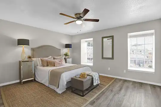 Rhodes Townhomes - Memphis, TN - Photo 16