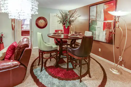 Cypress Trace Apartments - New Orleans, LA - Photo 5
