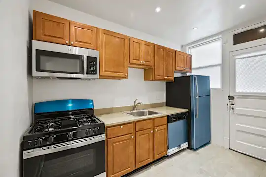 7444 N. Seeley - Chicago, IL - Photo 1