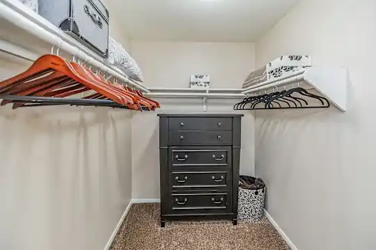 Summer Trace Apartments - Memphis, TN - Photo 13