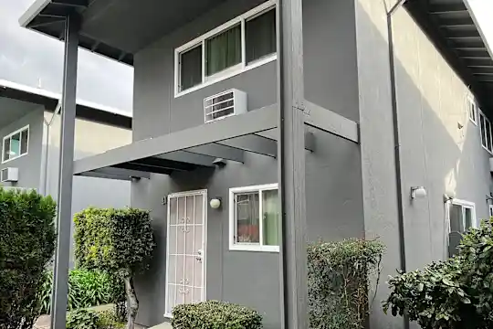 Pruneyard Garden Apartments - Campbell, CA - Photo 5