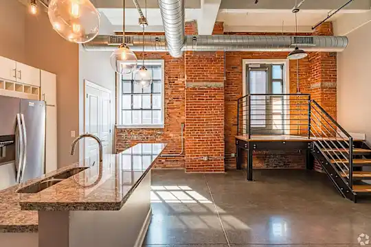 The Phoenix Brewery Apartments - Buffalo, NY - Photo 4