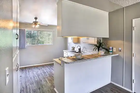 Giardini Bella Apartments - Riverside, CA - Photo 30