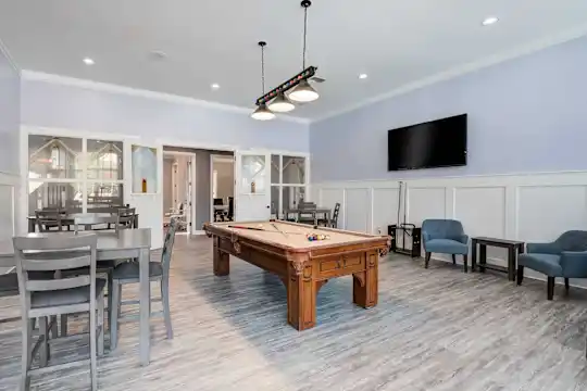 The Drexel at Oakley - Cincinnati, OH - Photo 17
