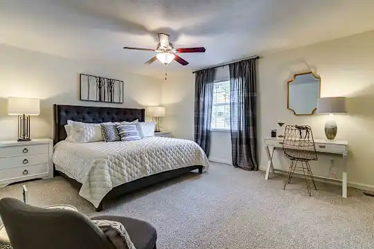 Eagle Pointe Apartment Homes - Knoxville, TN - Photo 17