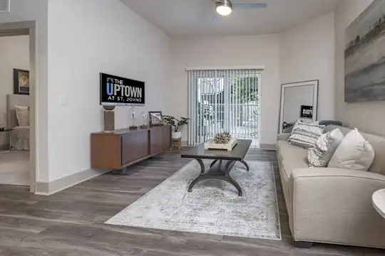 The Uptown at St. Johns - Jacksonville, FL - Photo 8