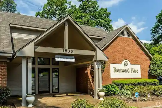 Brentwood Place - Memphis, TN - Photo 1