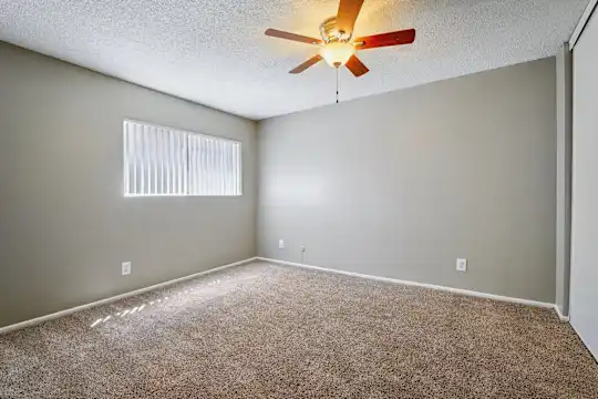 Dwell Apartment Homes - Riverside, CA - Photo 25