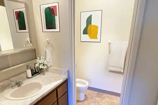 Boynton Greens Apartments - San Jose, CA - Photo 10