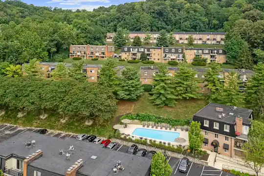 Trails at Mariemont - Cincinnati, OH - Photo 5