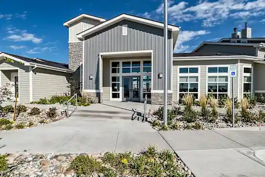 The Overlook at Interquest Apartments - Colorado Springs, CO - Photo 2