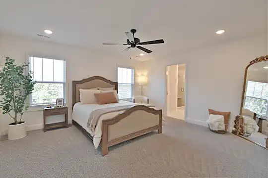 Amber Vista - Knoxville, TN - Photo 10