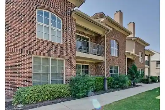 McFarlin Place Apartments - Dallas, TX - Photo 7