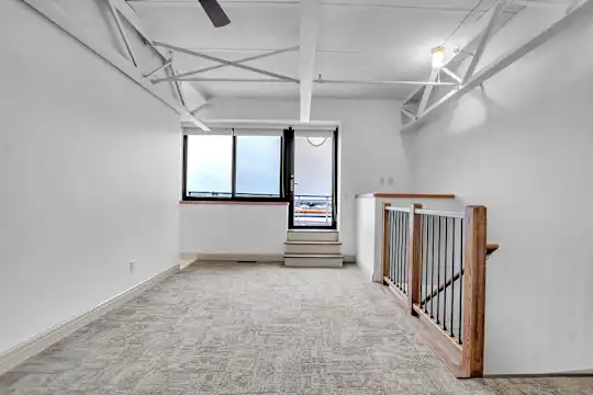 100 South - Buffalo, NY - Photo 22
