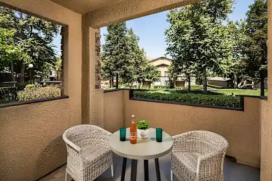 Colonnade - Riverside, CA - Photo 18