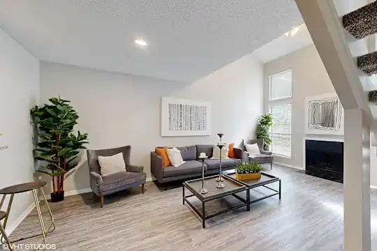 The Vale Apartments and Townhomes - Cordova, TN - Photo 15