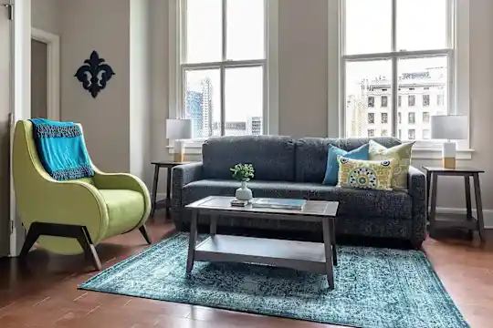 Hibernia Tower Apartments - New Orleans, LA - Photo 9