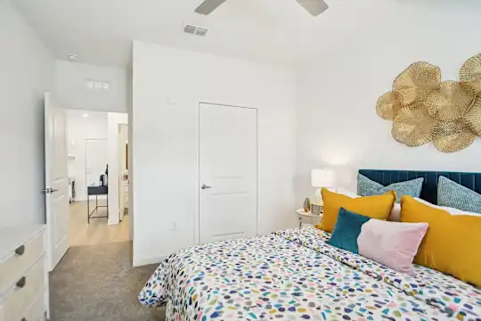 Avion Apartments - Jacksonville, FL - Photo 15